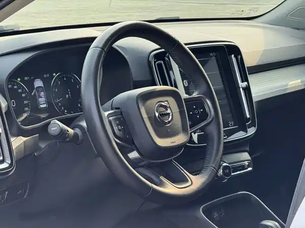 Volvo XC40 2020
