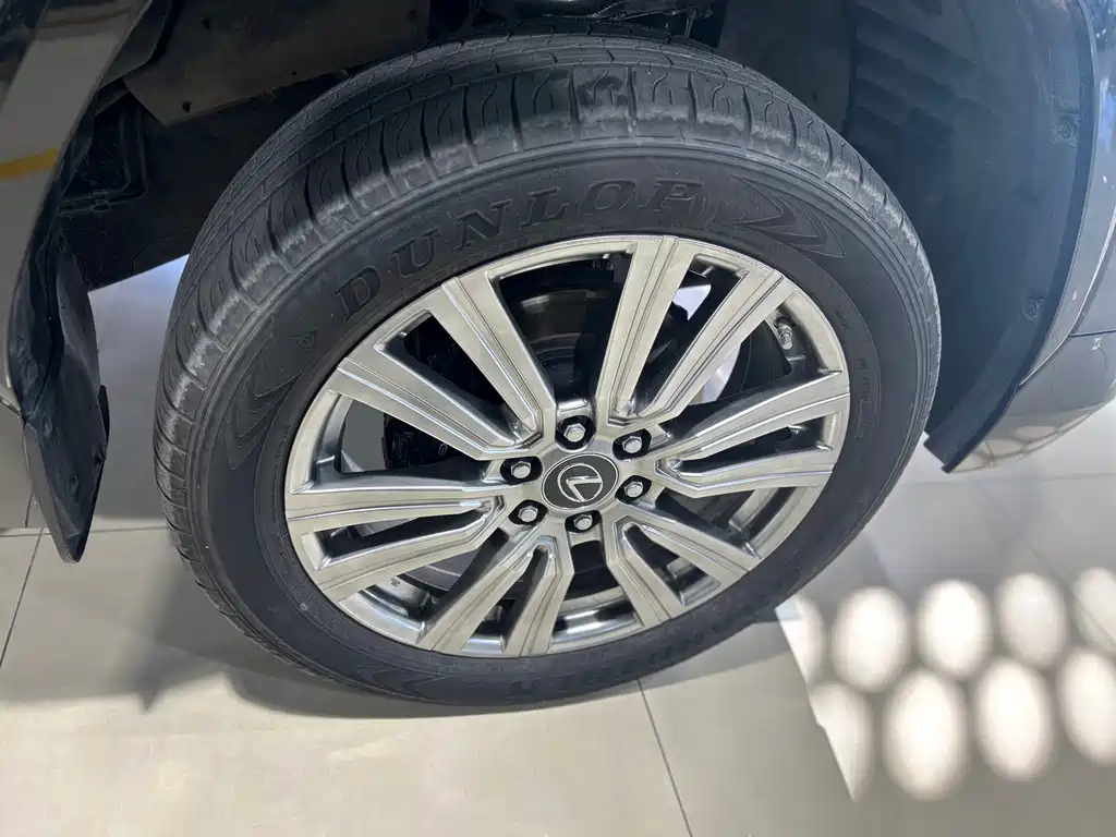 Lexus LX 2026 — фото 10