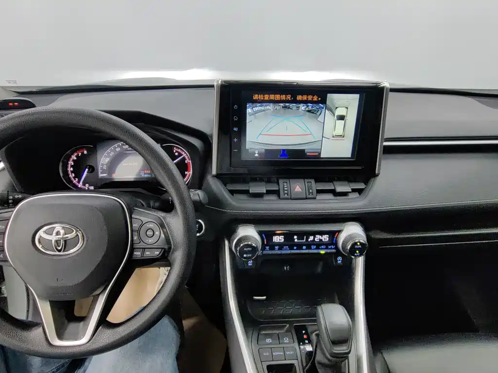 Toyota RAV4 2020 — фото 14