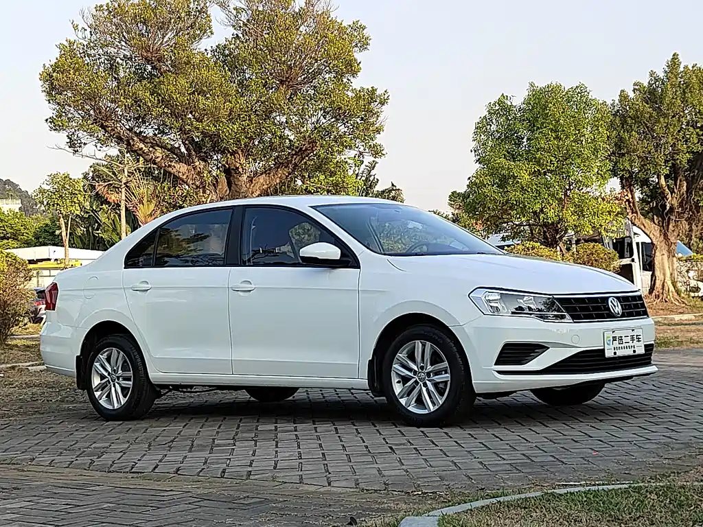 Volkswagen Jetta 2018 — фото 3