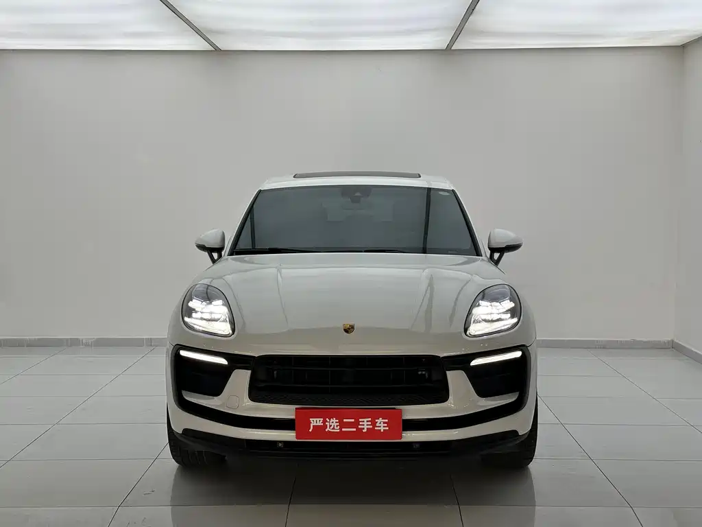 Porsche Macan 2023 — фото 2