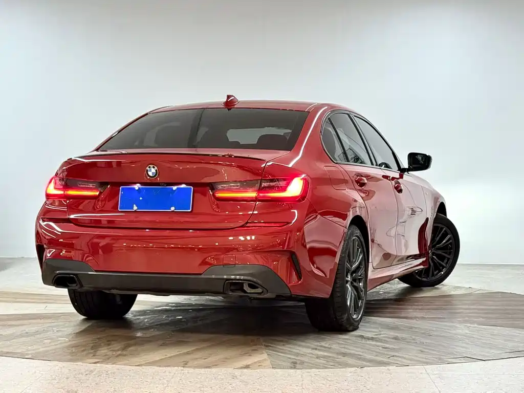 BMW 3 Series 2021
