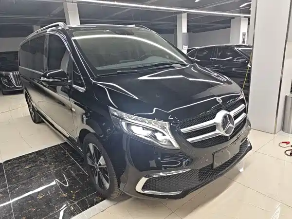 Mercedes-Benz V-Class 2016