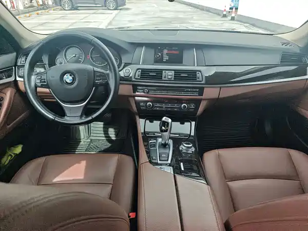 BMW 5 Series 2016