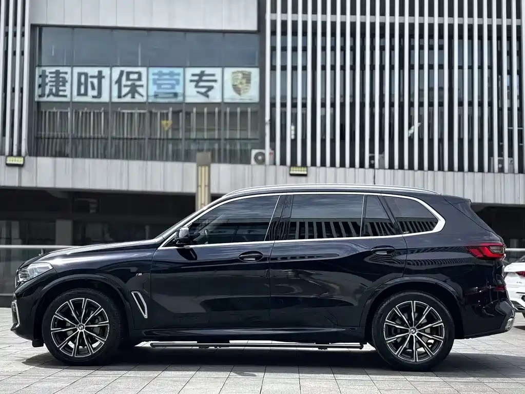 BMW X5 2023 — фото 8