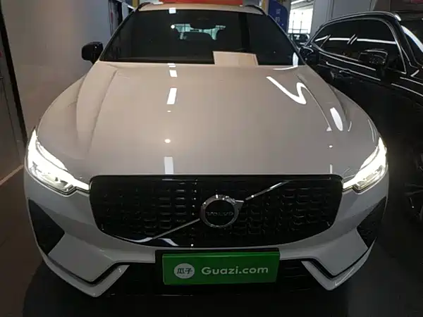 Volvo XC60 2023