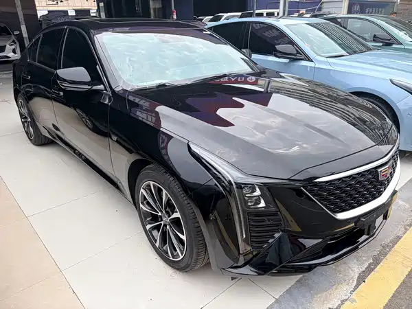 Cadillac CT5 2025