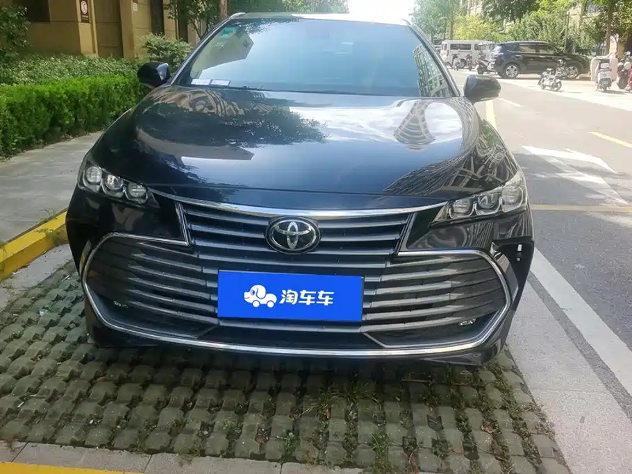 Toyota Avalon 2020 — фото 2