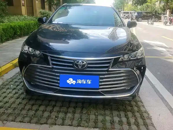 Toyota Avalon 2020