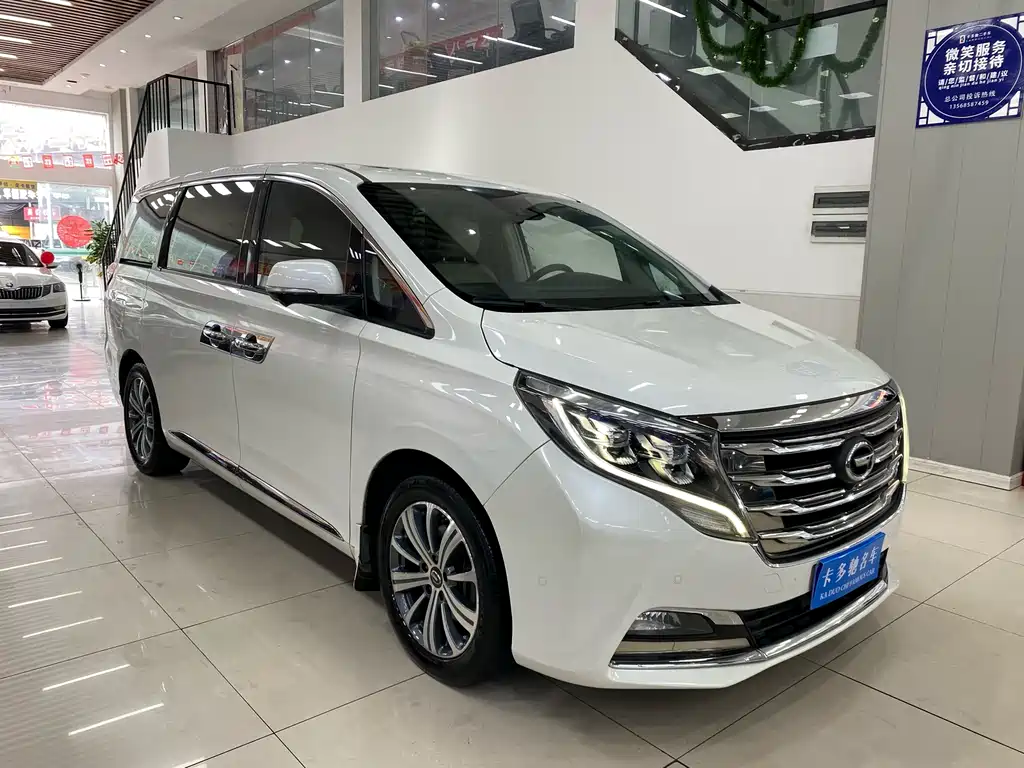 GAC Motor Trumpchi M8 2018 — фото 3