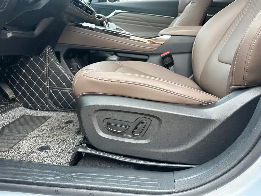 GAC Trumpchi GS4 2024 — фото 14