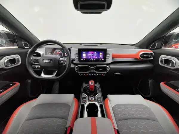Geely ICON 2021