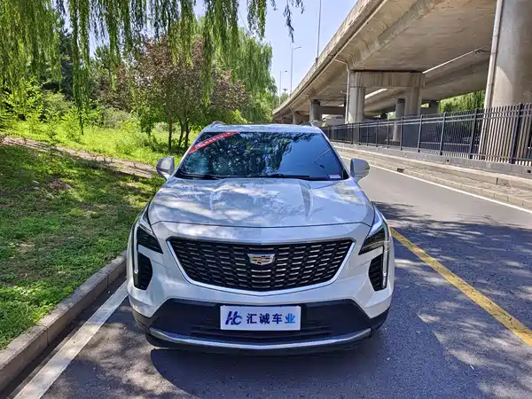 Cadillac XT4 2021