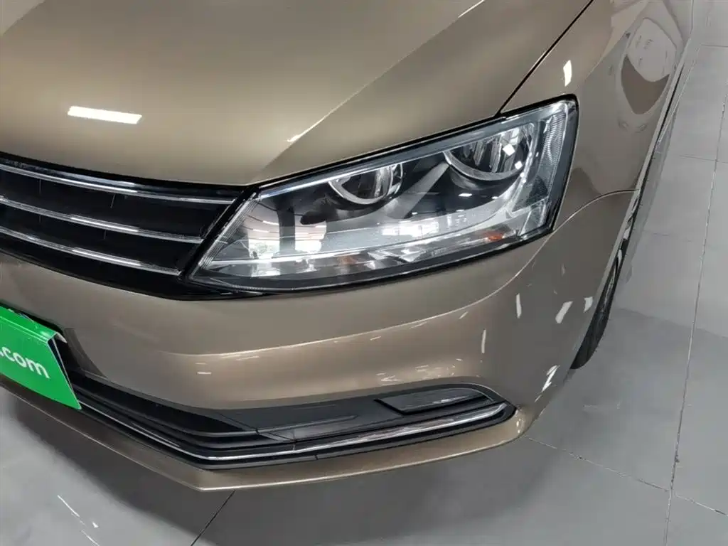 Volkswagen Sagitar 2018 — фото 24