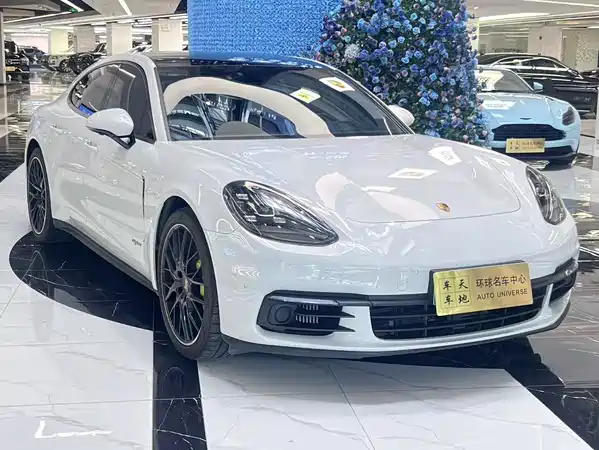Porsche Panamera New Energy 2021