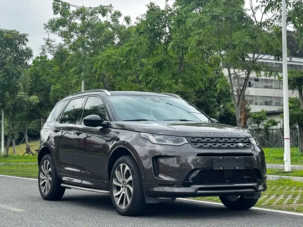 Land Rover Discovery Sport 2023 — фото 2