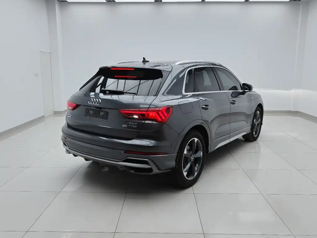 Audi Q3 2022