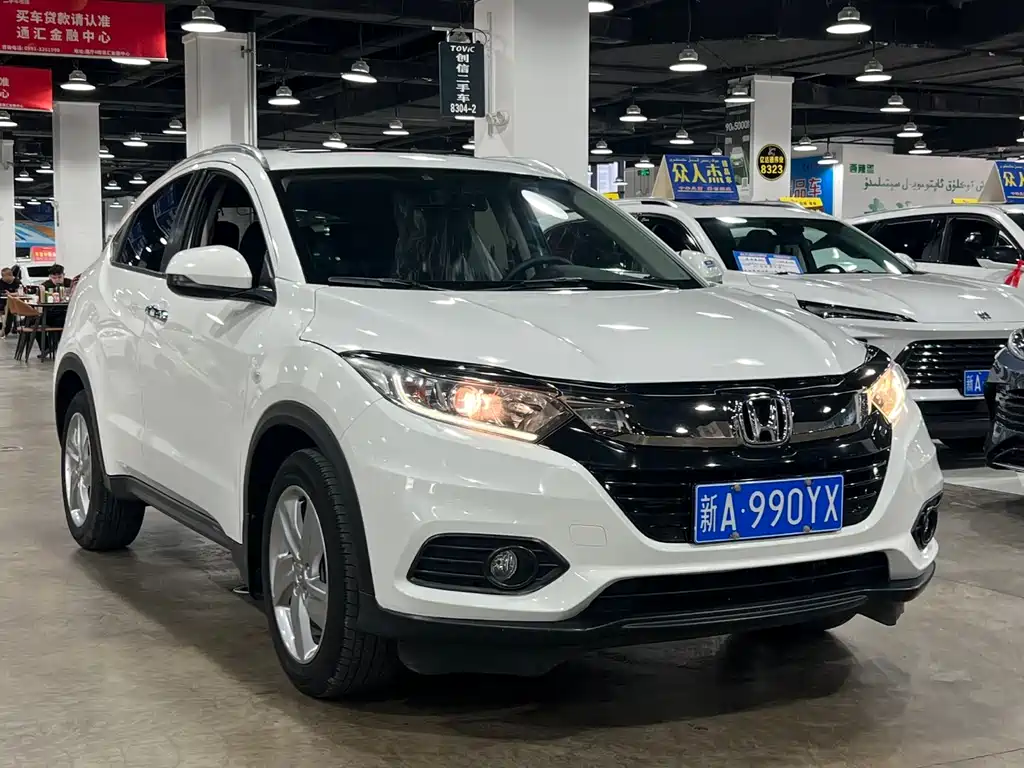 Honda Vezel 2020 — фото 3