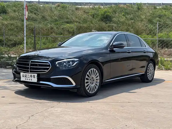 Mercedes-Benz E-Class 2023