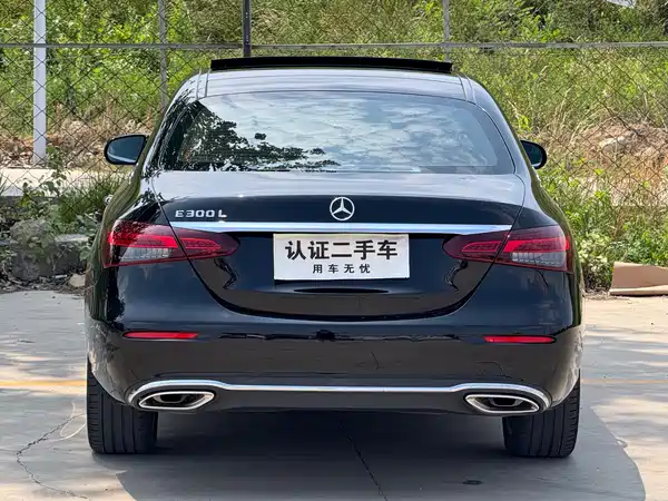 Mercedes-Benz E-Class 2023