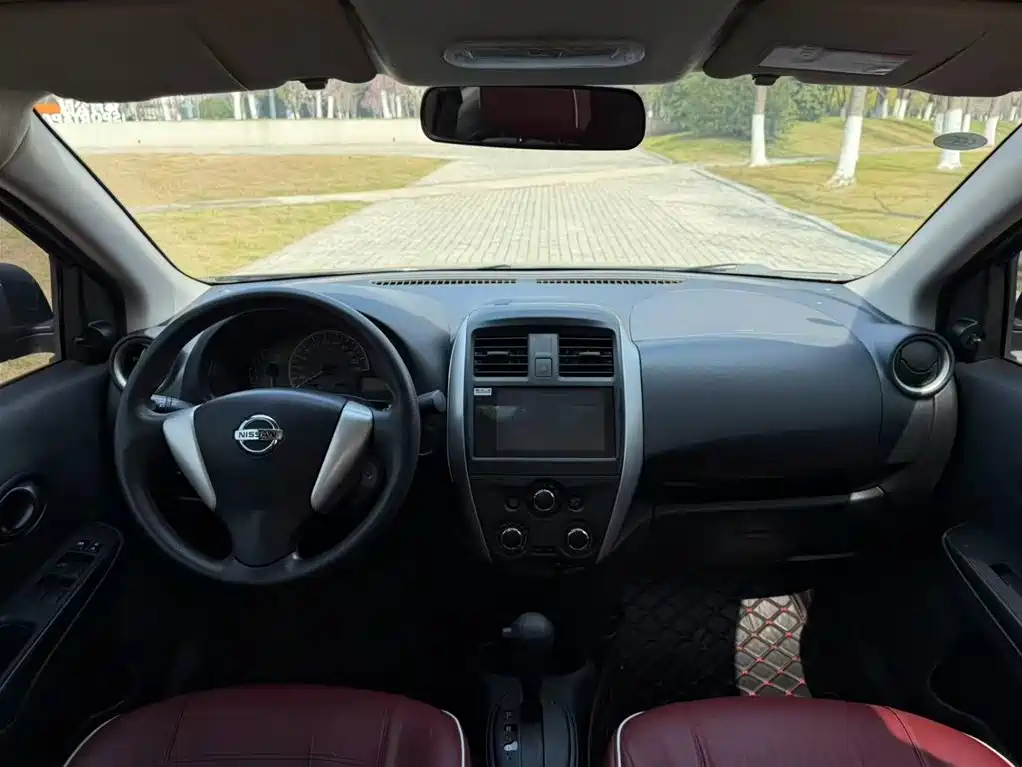 Nissan Sunny 2016 — фото 10