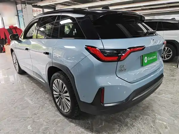NIO ES6 2019