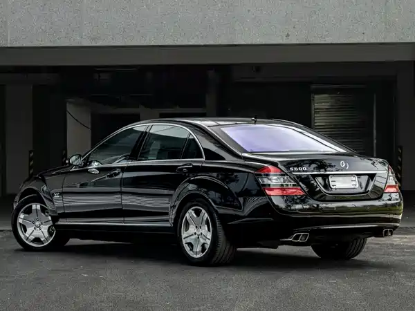 Mercedes-Benz S-Class 2008