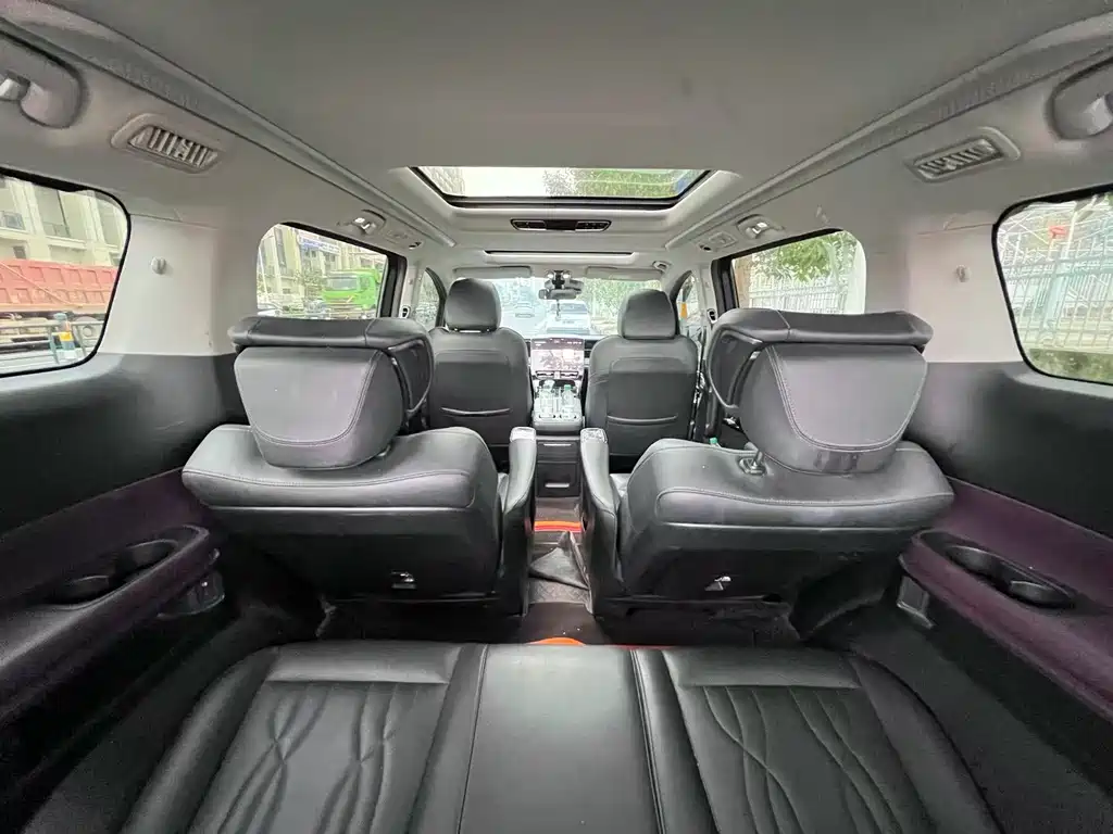 GAC Motor Trumpchi M8 2023 — фото 6
