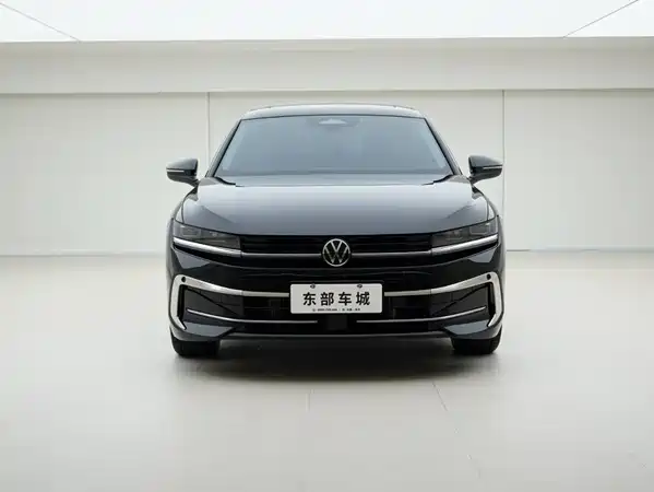 Volkswagen Magotan 2025