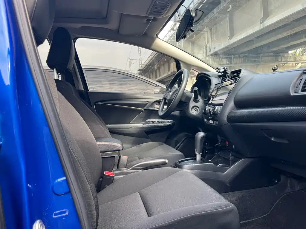 Honda Fit 2018 — фото 4
