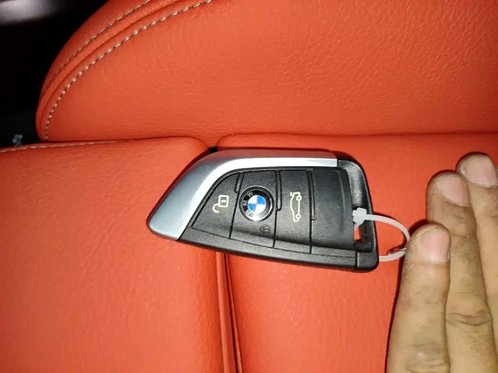 BMW X2 2023 — фото 17