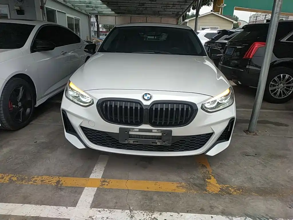 BMW 1 Series 2021