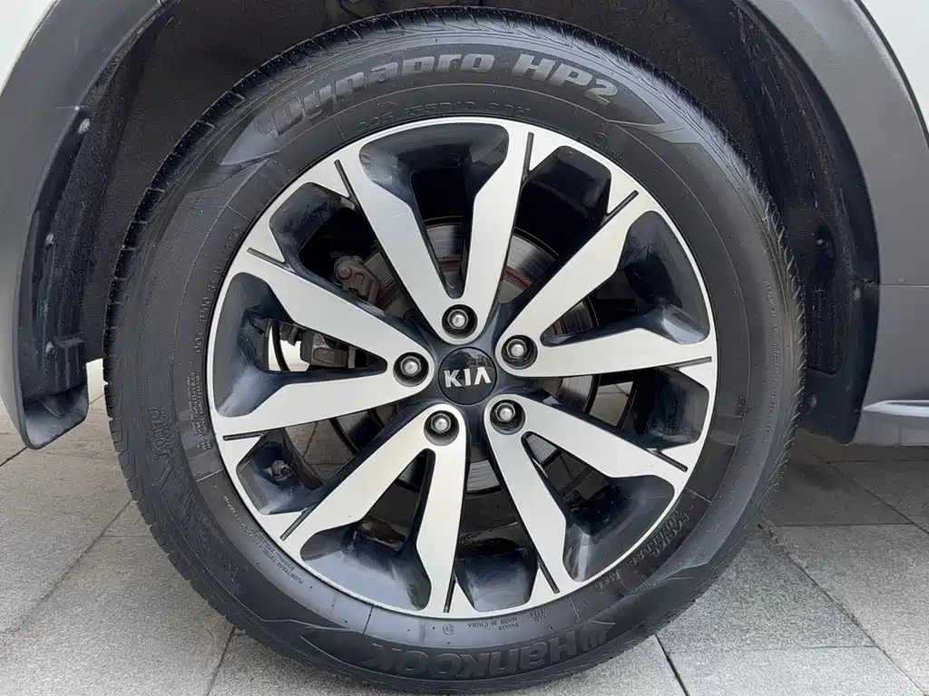 Kia KX5 2016 — фото 18