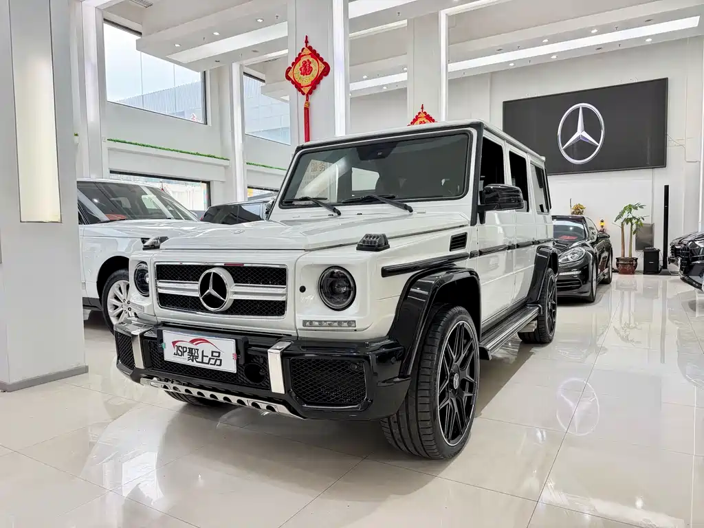 Mercedes-Benz G-Class 2010