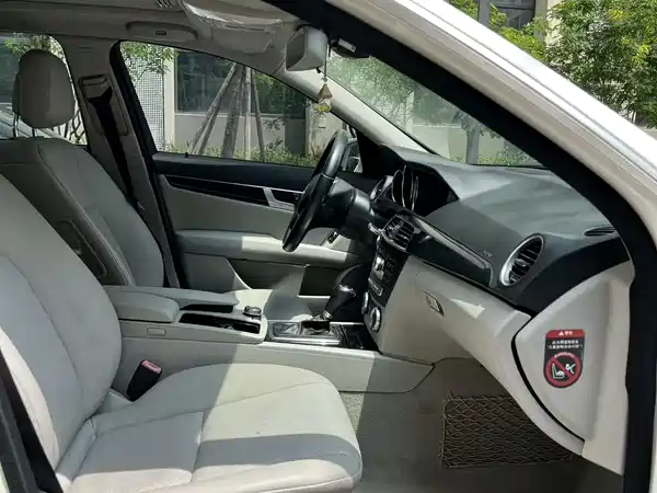 Mercedes-Benz C-Class 2014
