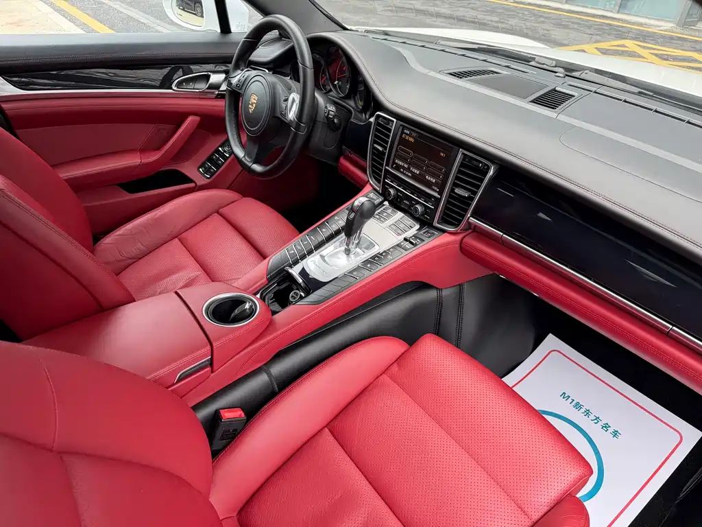 Porsche Panamera 2015 — фото 14