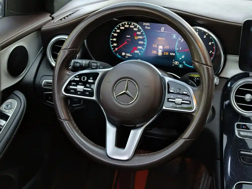 Mercedes-Benz GLC 2021 — фото 11