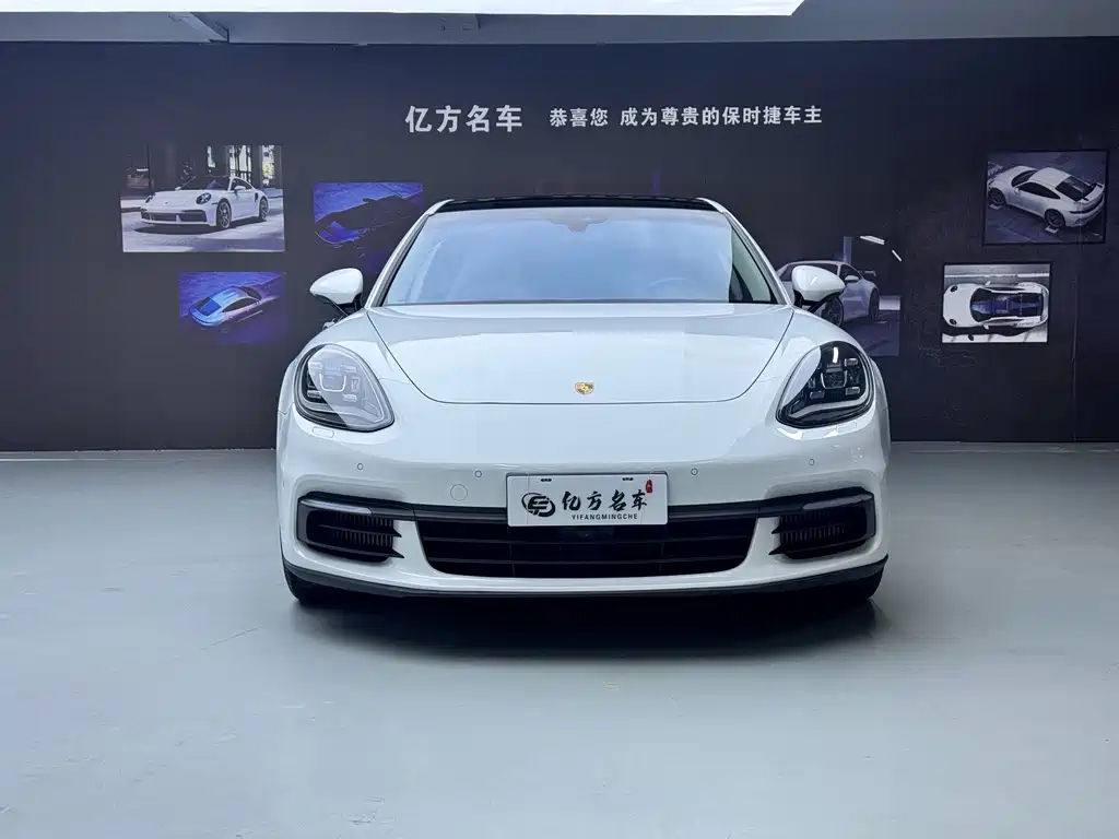 Porsche Panamera 2017 — фото 2