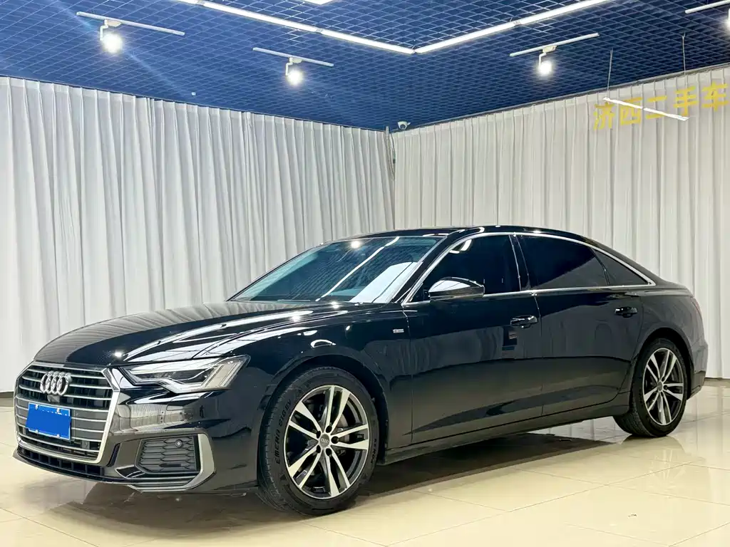 Audi A6L 2021 — фото 1