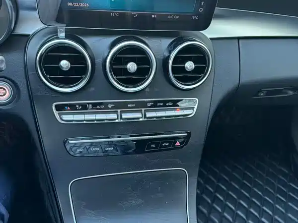 Mercedes-Benz C-Class 2019