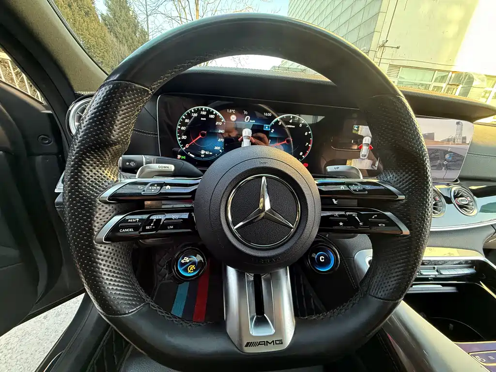 Mercedes-Benz AMG GT 2022 — фото 9