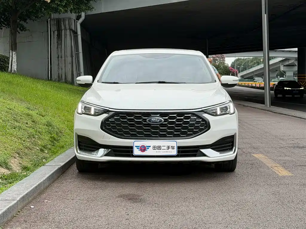 Ford Escort 2022