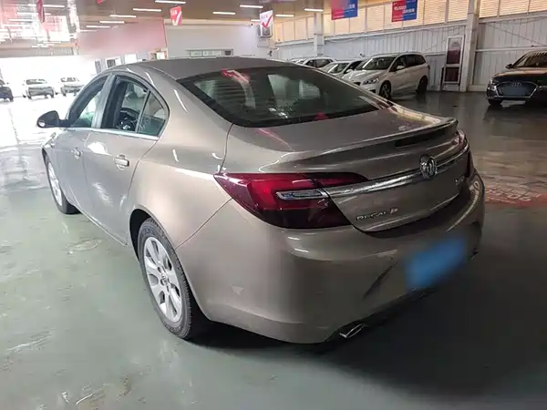 Buick Regal 2016