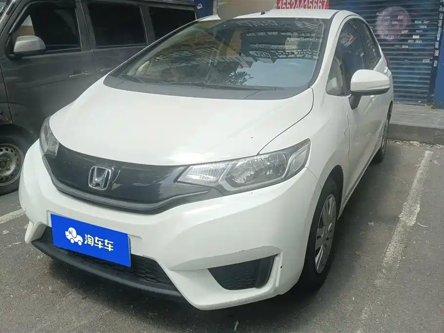 Honda Fit 2016 — фото 1