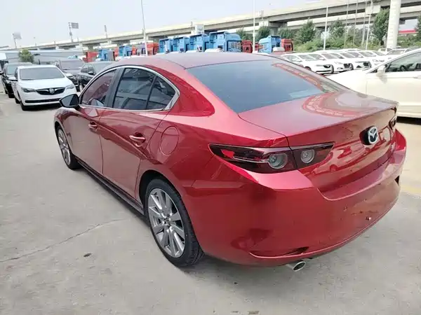 Mazda 3 Axela 2020