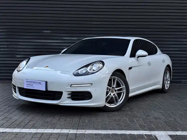 Porsche Panamera 2016