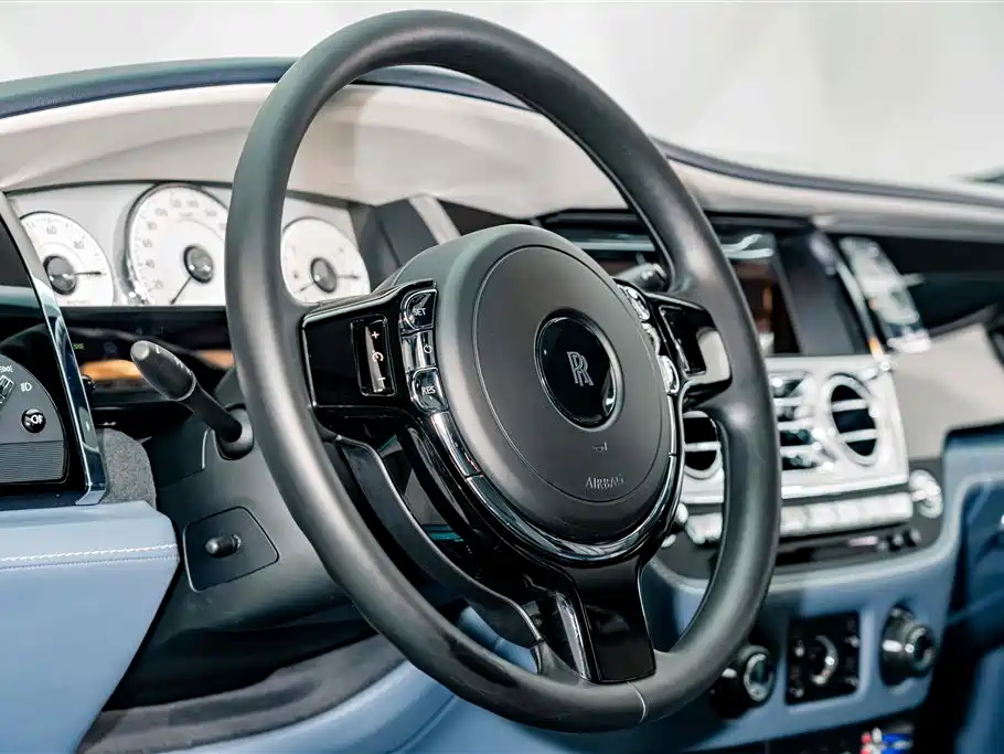 Rolls-Royce Ghost 2020 — фото 10