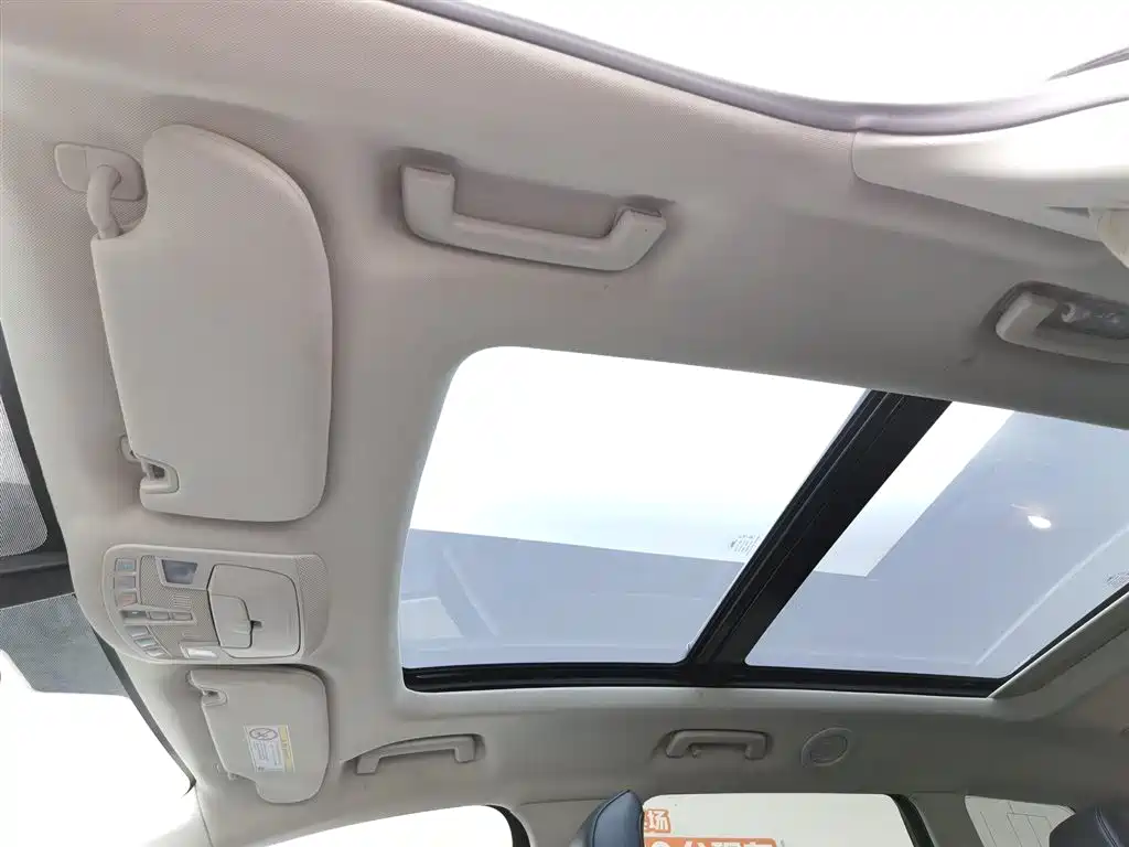 Ford Edge 2016 — фото 14