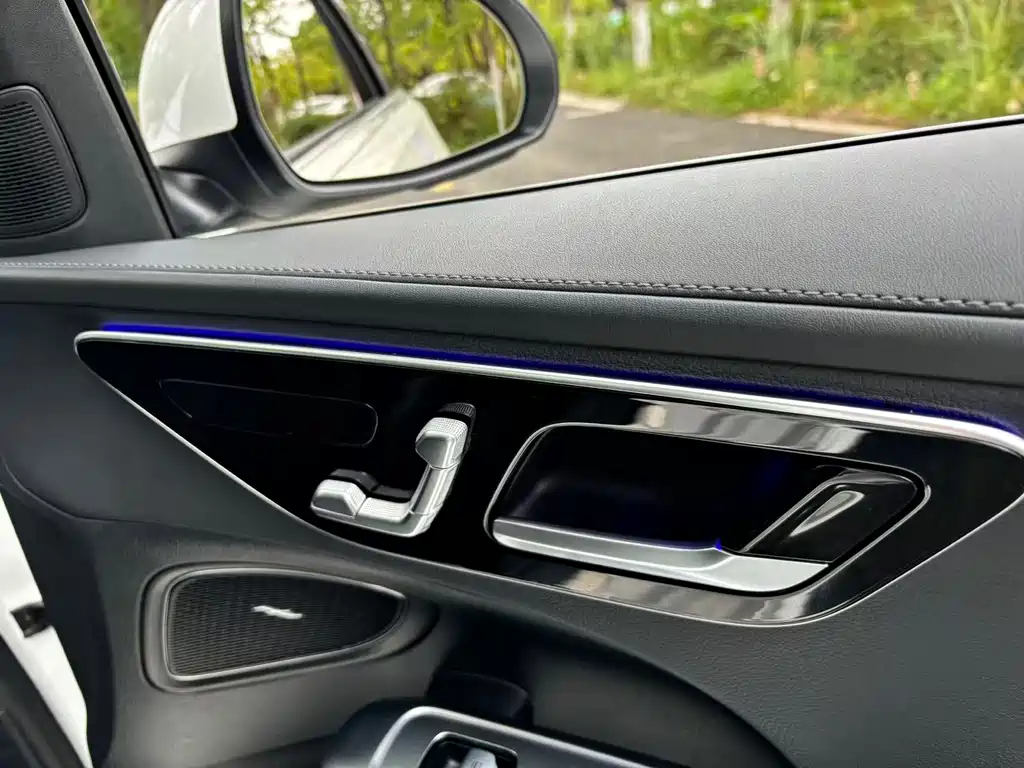 Mercedes-Benz C-Class 2022 — фото 23