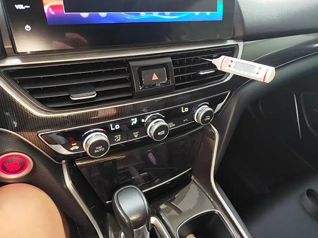 Honda Accord 2022 — фото 13